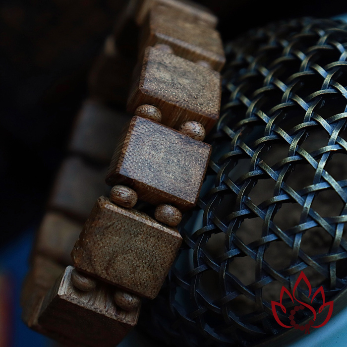 Vòng Trầm Hương Hạt Lách | Trầm Tốc Kiến Tự Nhiên Lâu Năm